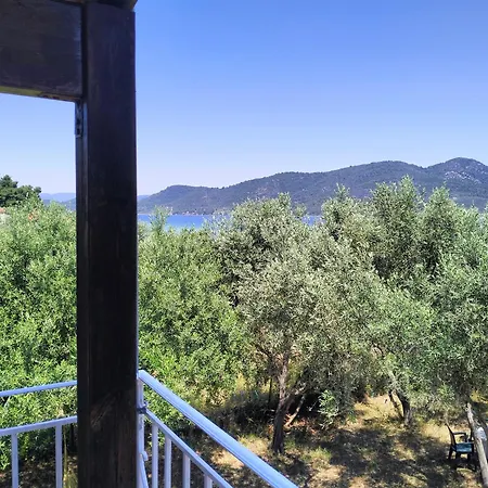 Greeksummer Apartment Edipsos